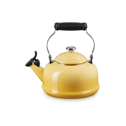 LE CREUSET Classic Whistling Kettle 1.6L