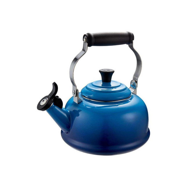 LE CREUSET Classic Whistling Kettle 1.6L