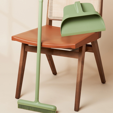 DOTTI Silicone Broom & Dustpan