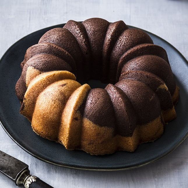 NORDIC WARE Anniversary Bundt Pan (Gold)