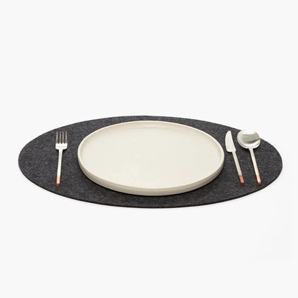 GRAF LANTZ Merino Wool Oval Placemats