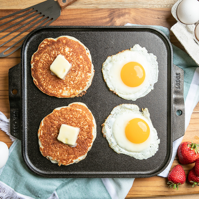 LODGE Reversible 10.5" Square Cast Iron Griddle