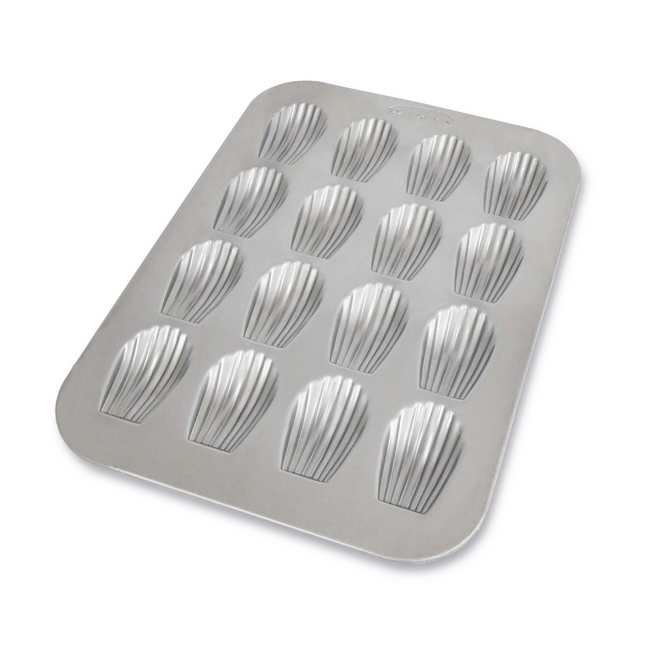 USA PAN Madeleine Pan, 16 cavity