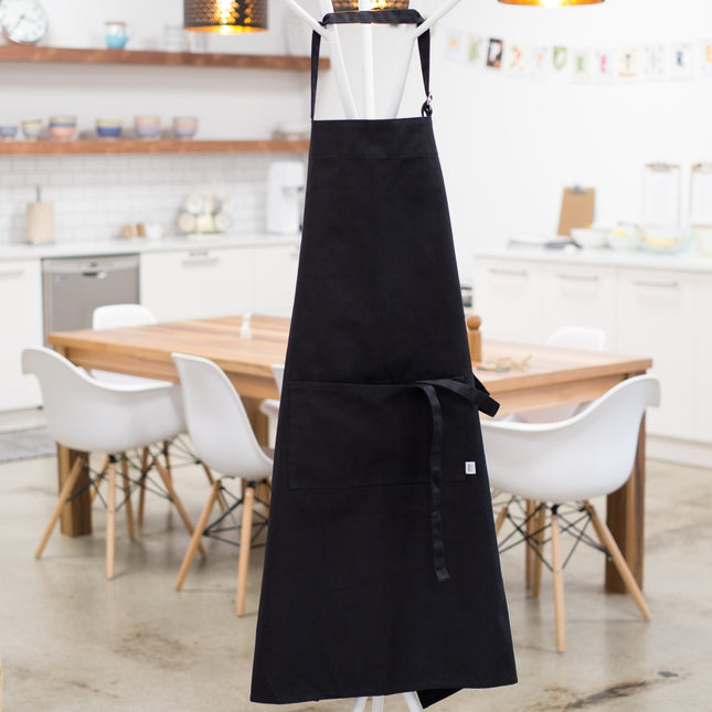 Mighty Apron, Solid Black