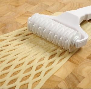 Lattice Pie Cutter